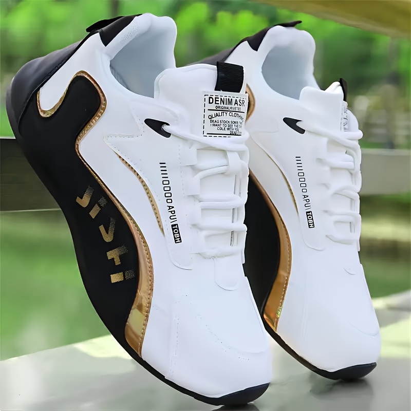 Scarpe sportive e casual da uo - Lightweight Road Running Shoes recensione e prezzo