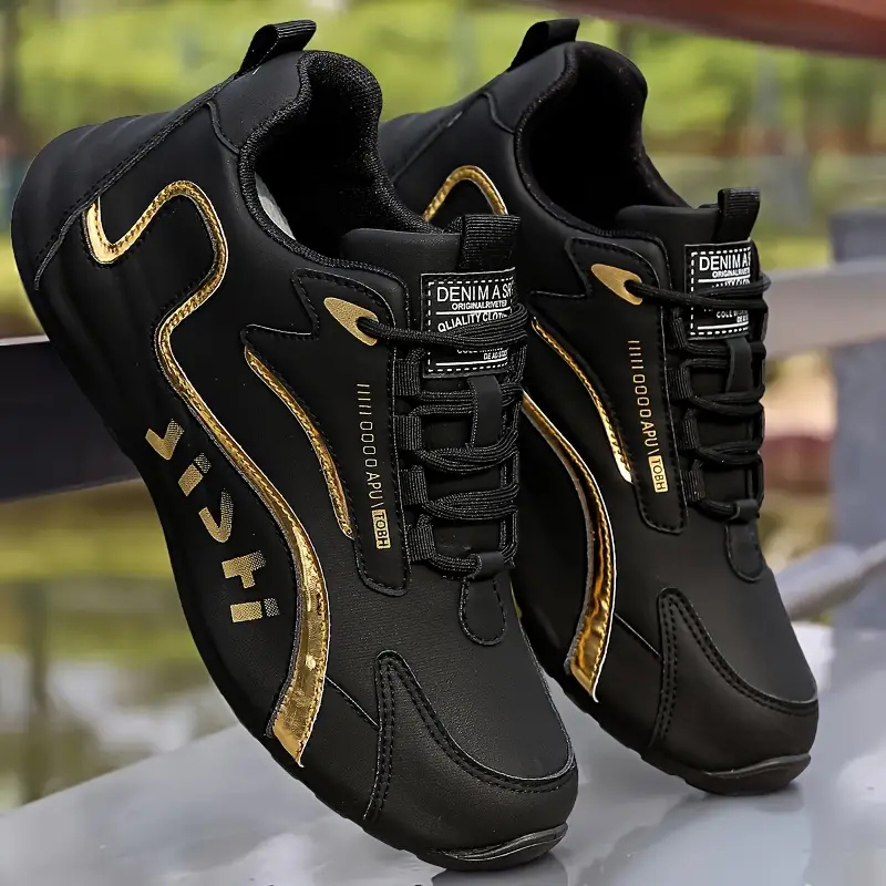 Scarpe sportive e casual da uo - Lightweight Road Running Shoes recensione e prezzo