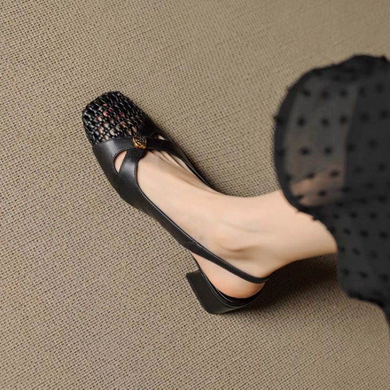 Sandali chiusi da donna in sti - Sandals recensione e prezzo