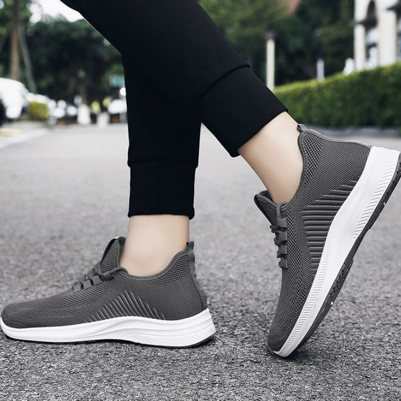 Scarpe da Corsa Estive da Uomo - Breathable Mesh Athletic Shoes recensione e prezzo