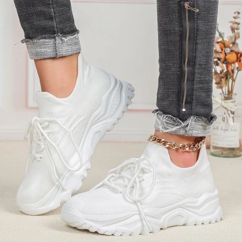 Sneakers con Plateau alla Moda - Knit Fabric Lace Up Sneakers recensione e prezzo