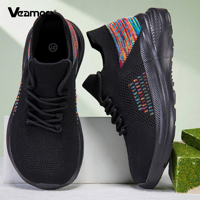 Sneakers Traspiranti in Rete p - Knit Fabric Lace Up Sneakers recensione e prezzo